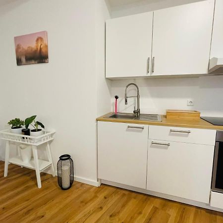 Schoenes Apartment - Netflix-Nespresso Дуйсбург Екстериор снимка